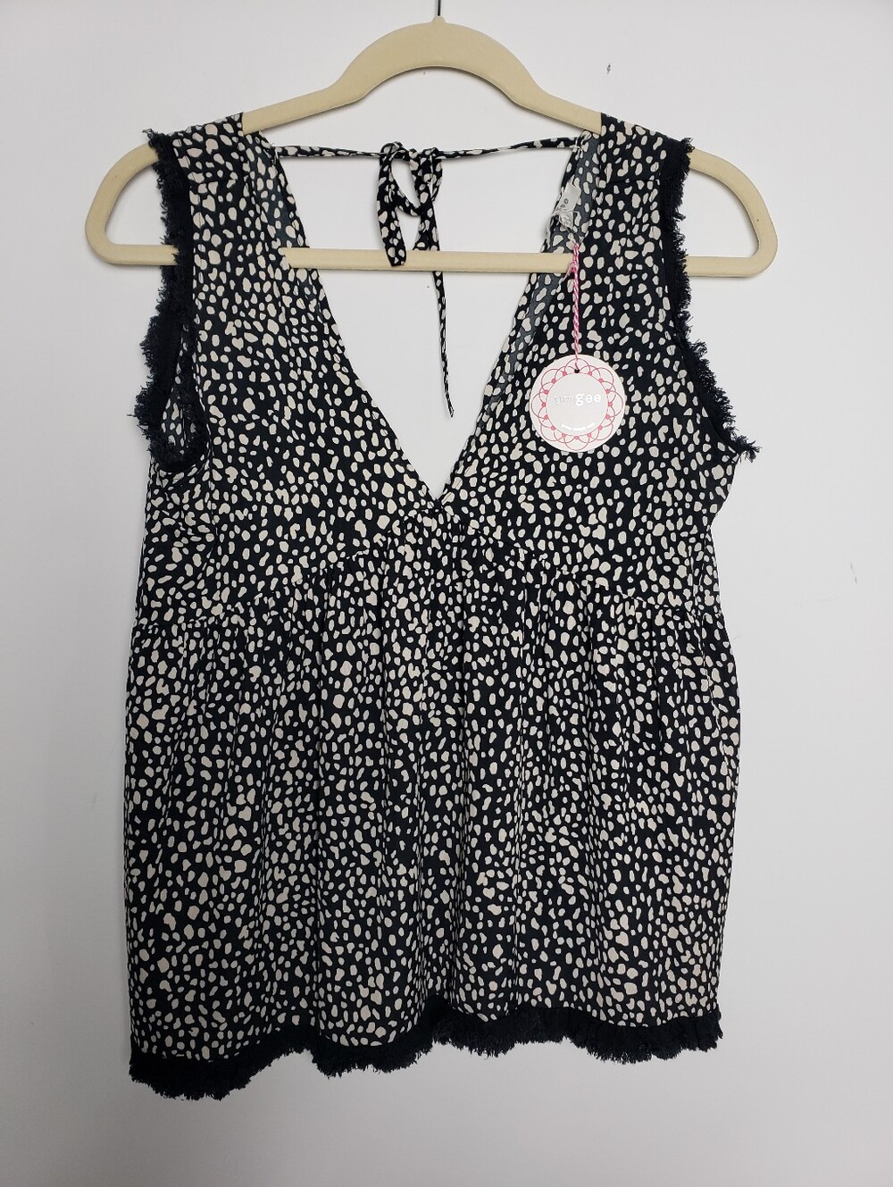 Umgee Black & Cream Printed V-Neck Tie-Back Sleeveless Linen Blend Top Blouse